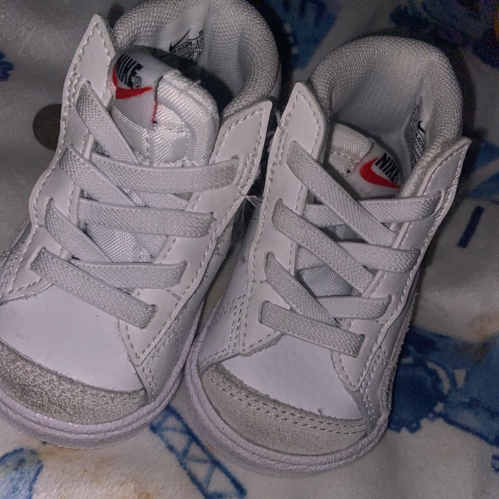 baby nike